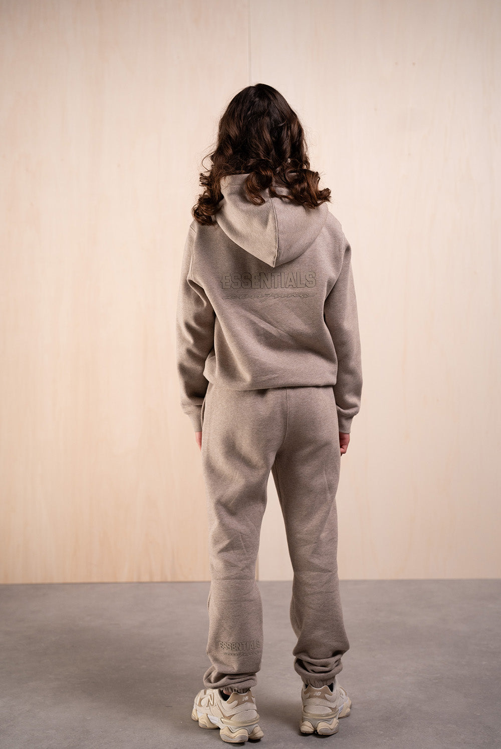 KIDS RUBBER TRACKSUIT - DARK BEIGE