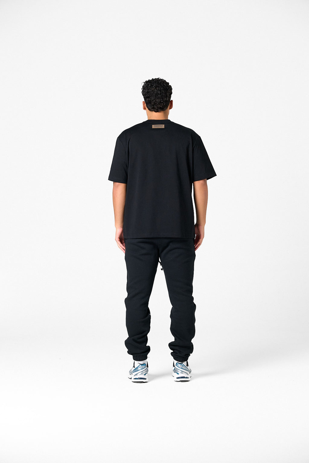 BASIC CURVE SHIRT - BLACK