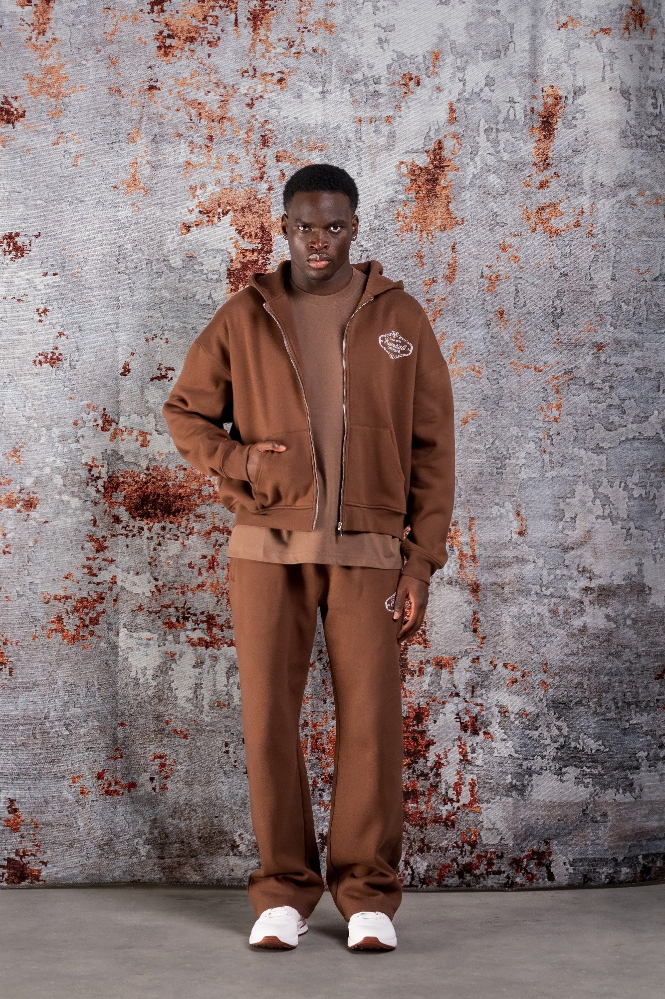 ROYAL ZIPPER TRACKSUIT - CHOCOLATE