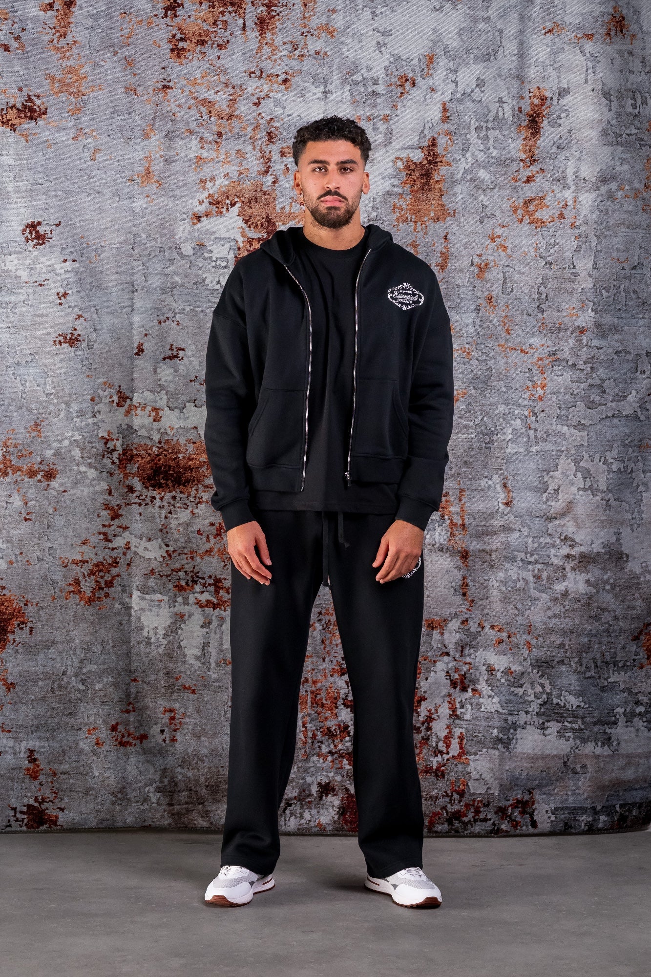 ROYAL ZIPPER TRACKSUIT - BLACK