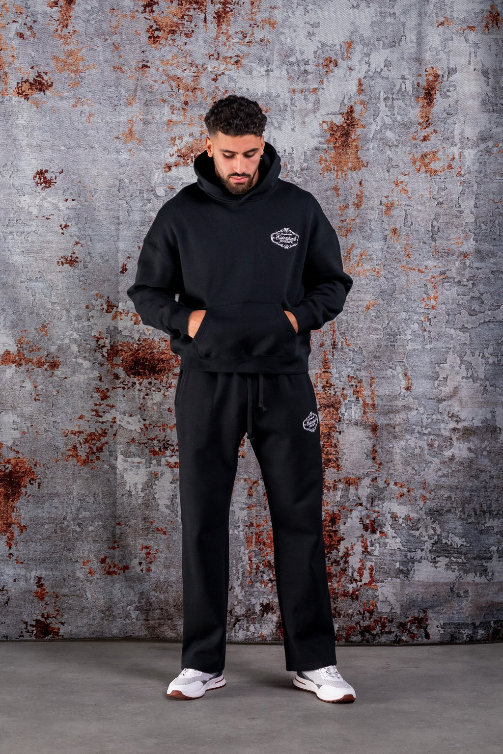 ROYAL TRACKSUIT - BLACK