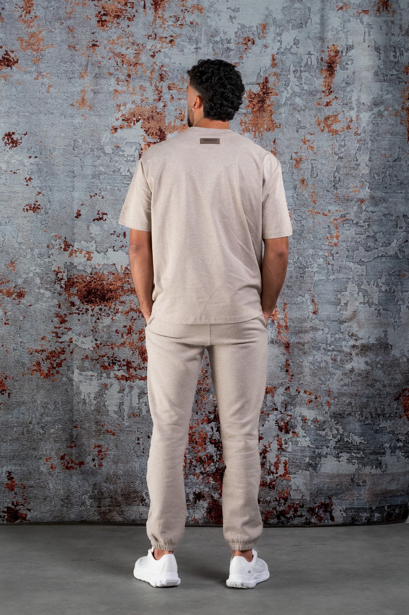 BASIC CURVE SHIRT - DARK BEIGE