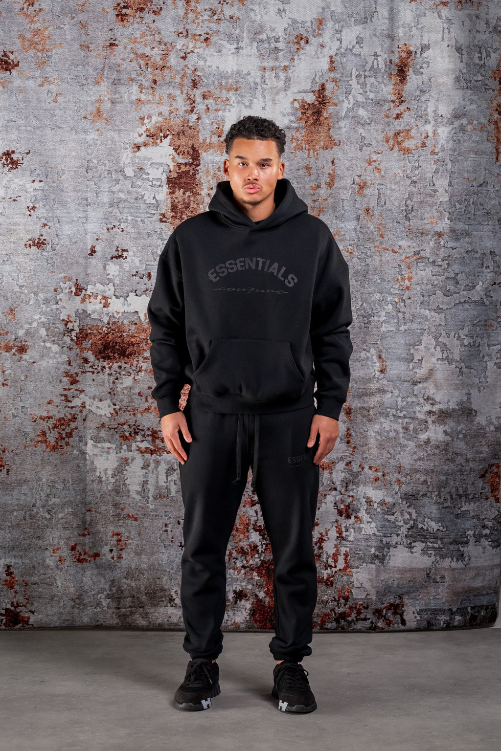 BASIC CURVE TRACKSUIT - BLACK