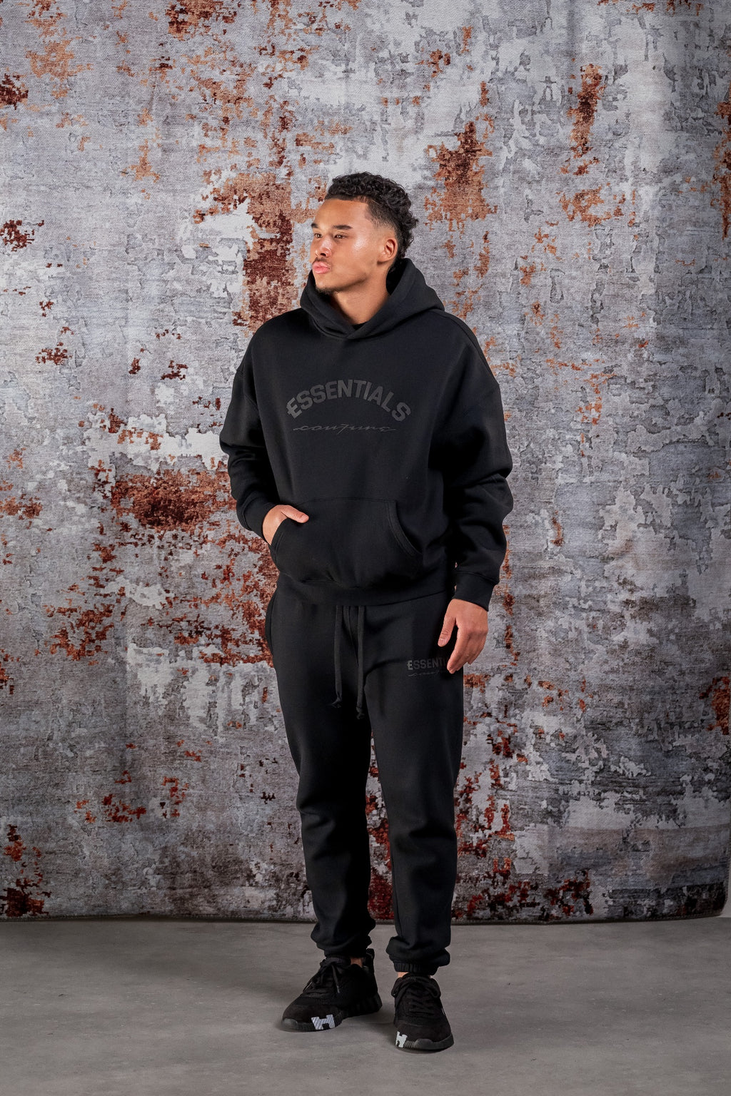 BASIC CURVE TRACKSUIT - BLACK