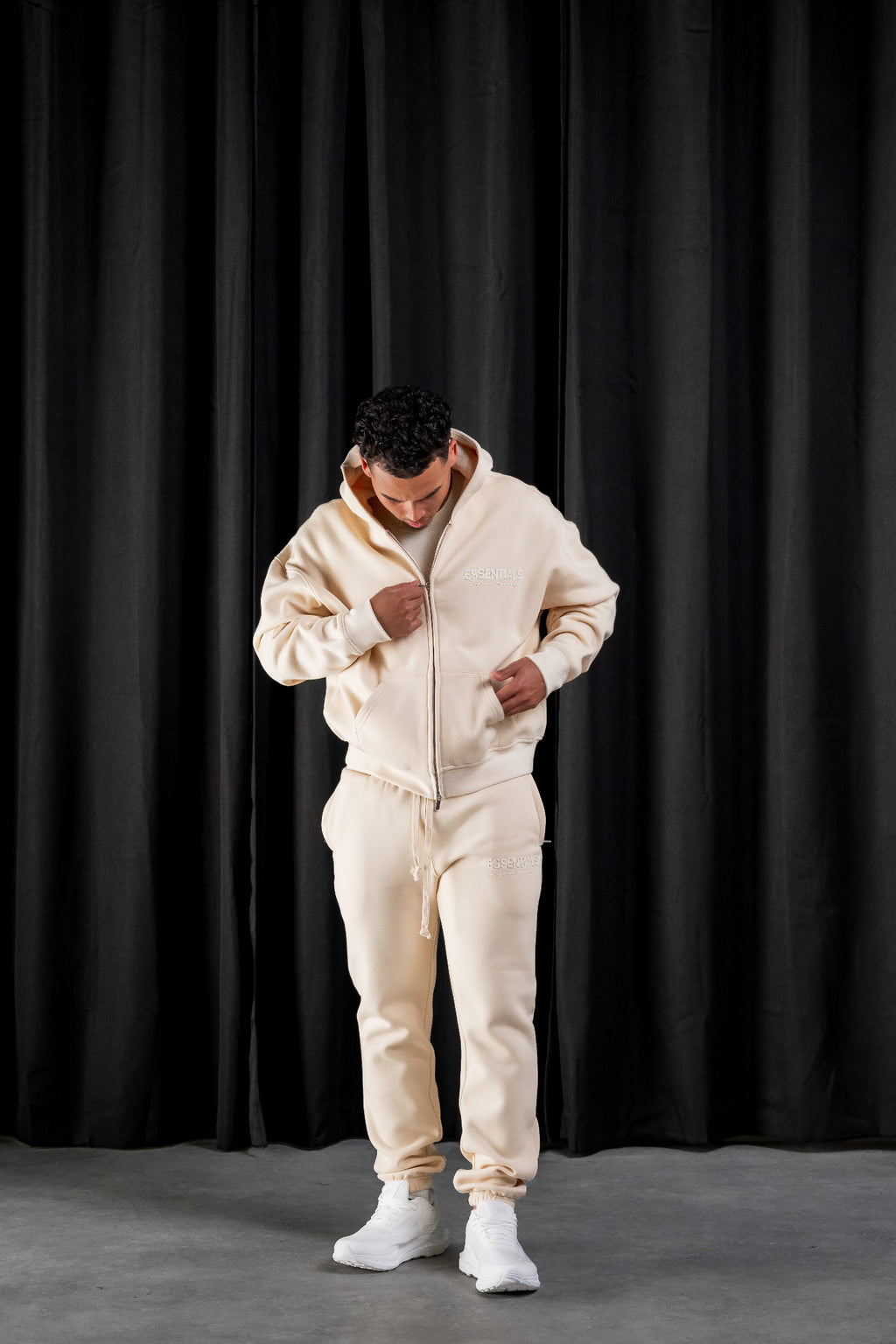 BASIC ZIPPER TRACKSUIT - BEIGE