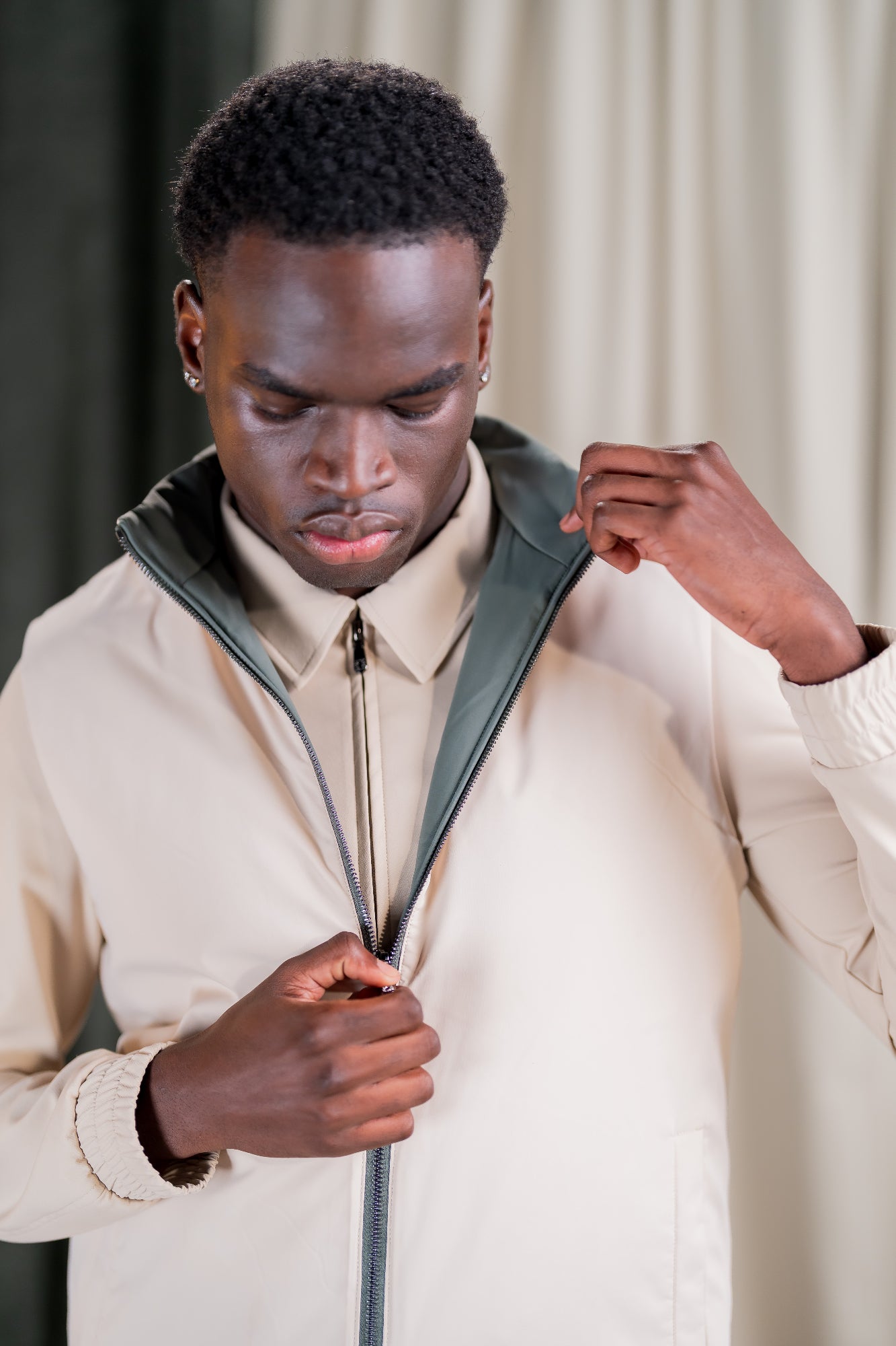 REFLECTION BODY WARMER - GREEN/BEIGE