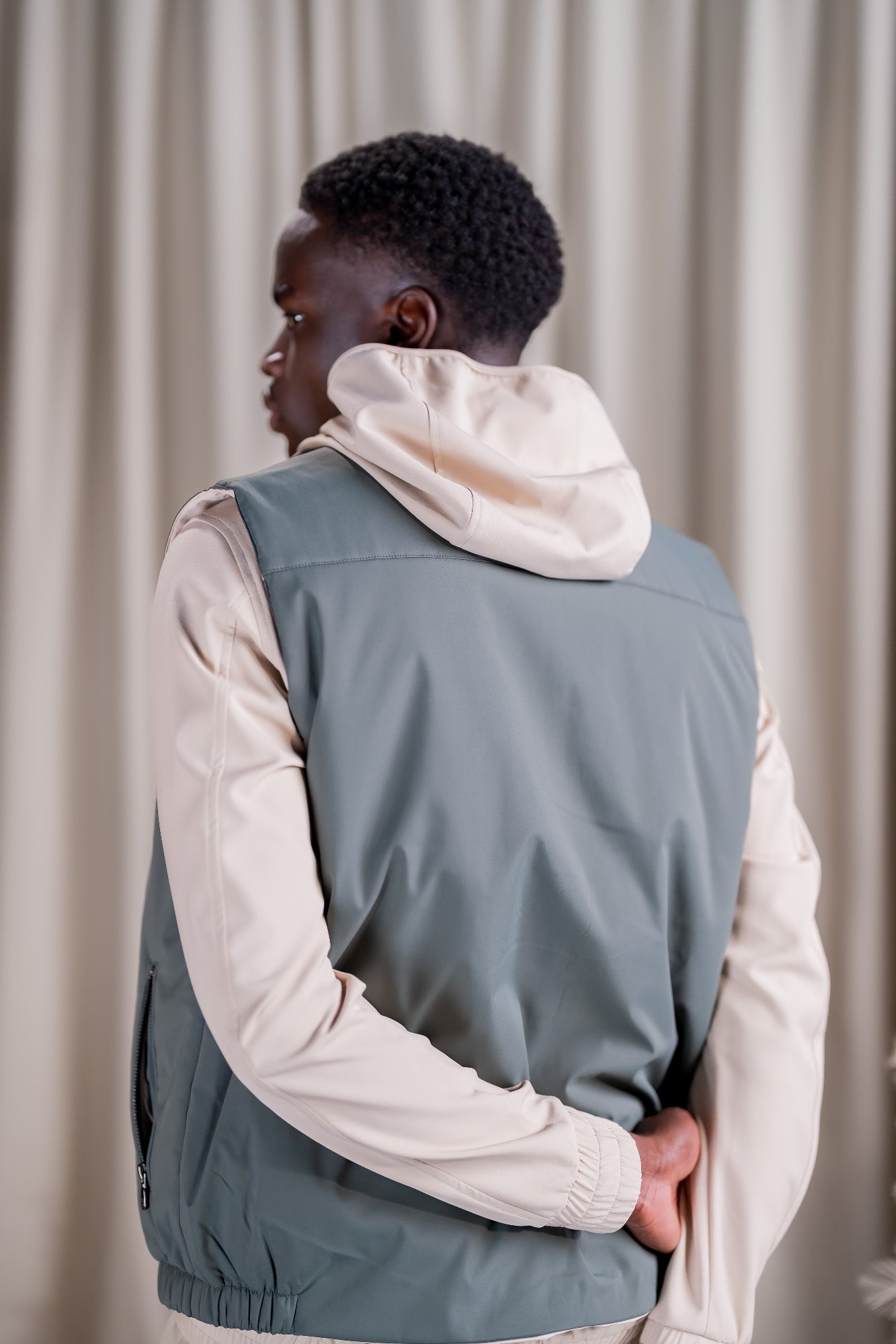 REFLECTION BODY WARMER - GREEN/BEIGE