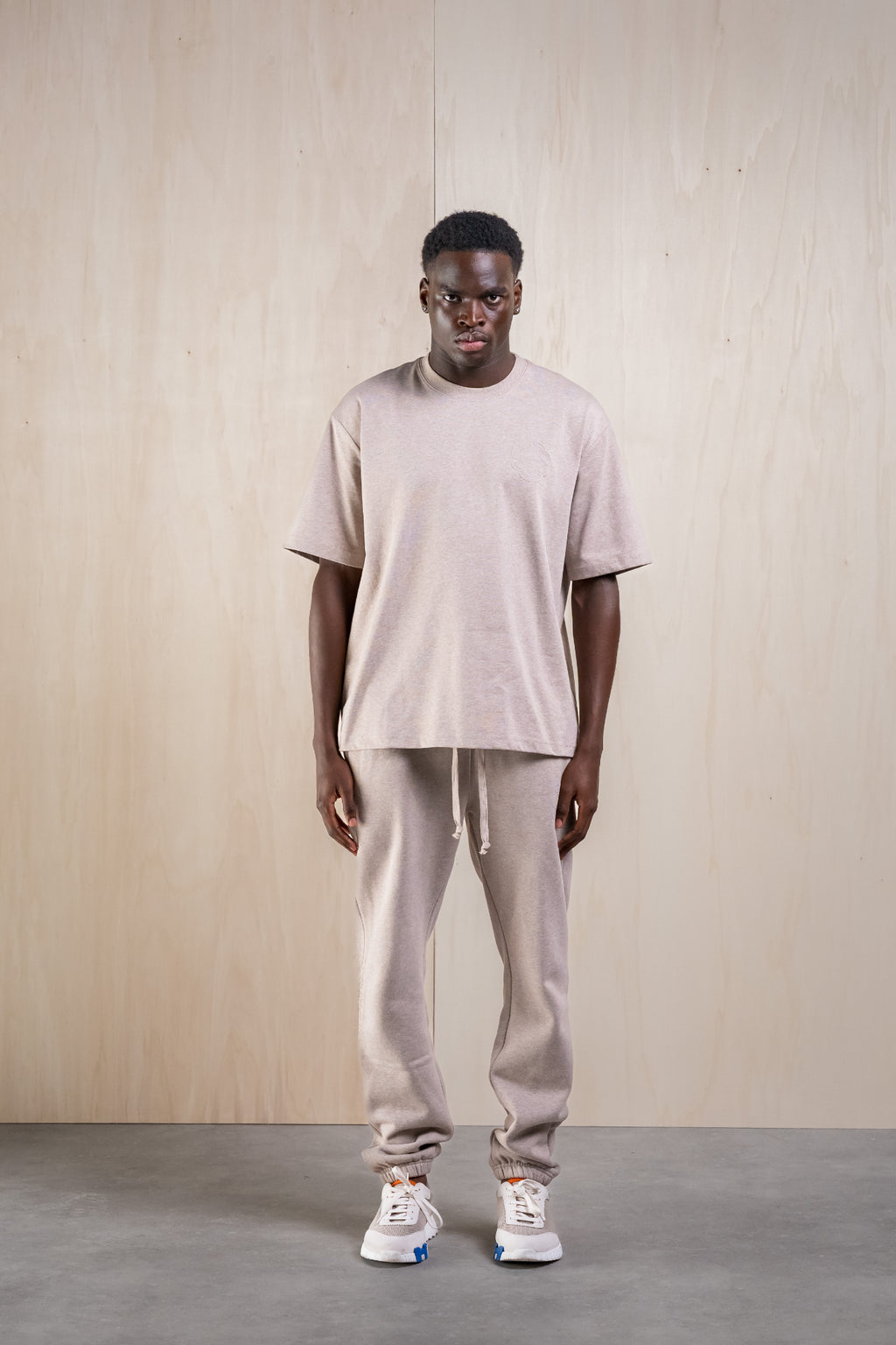 CLASSIC LOGO SHIRT - DARK BEIGE