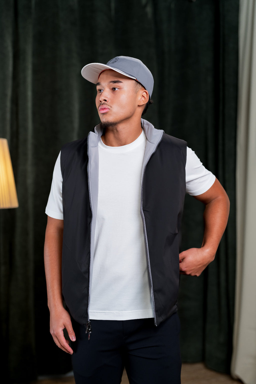 REFLECTION BODY WARMER - BLACK/GRAY