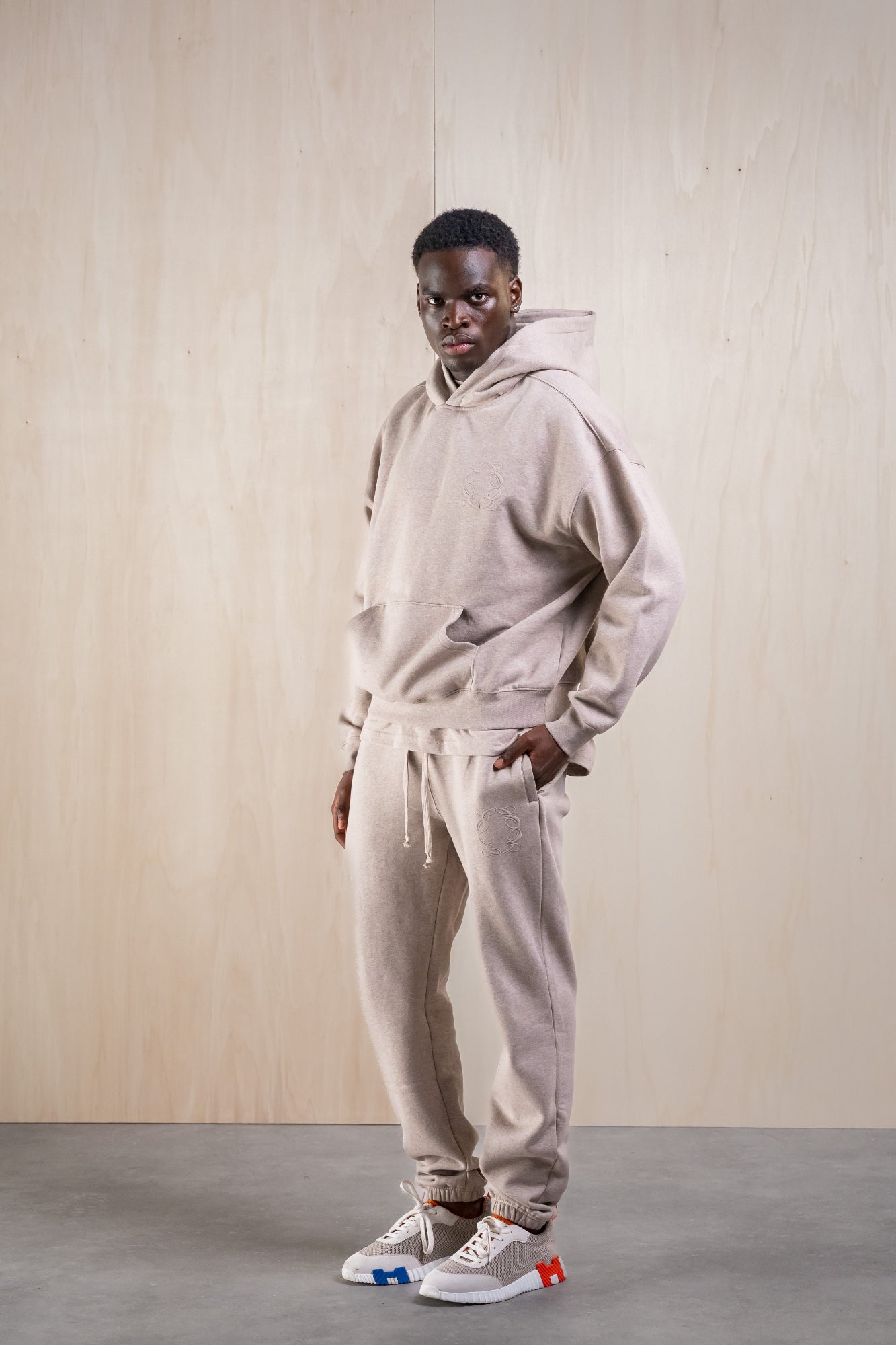 CLASSIC TRACKSUIT - DARK BEIGE