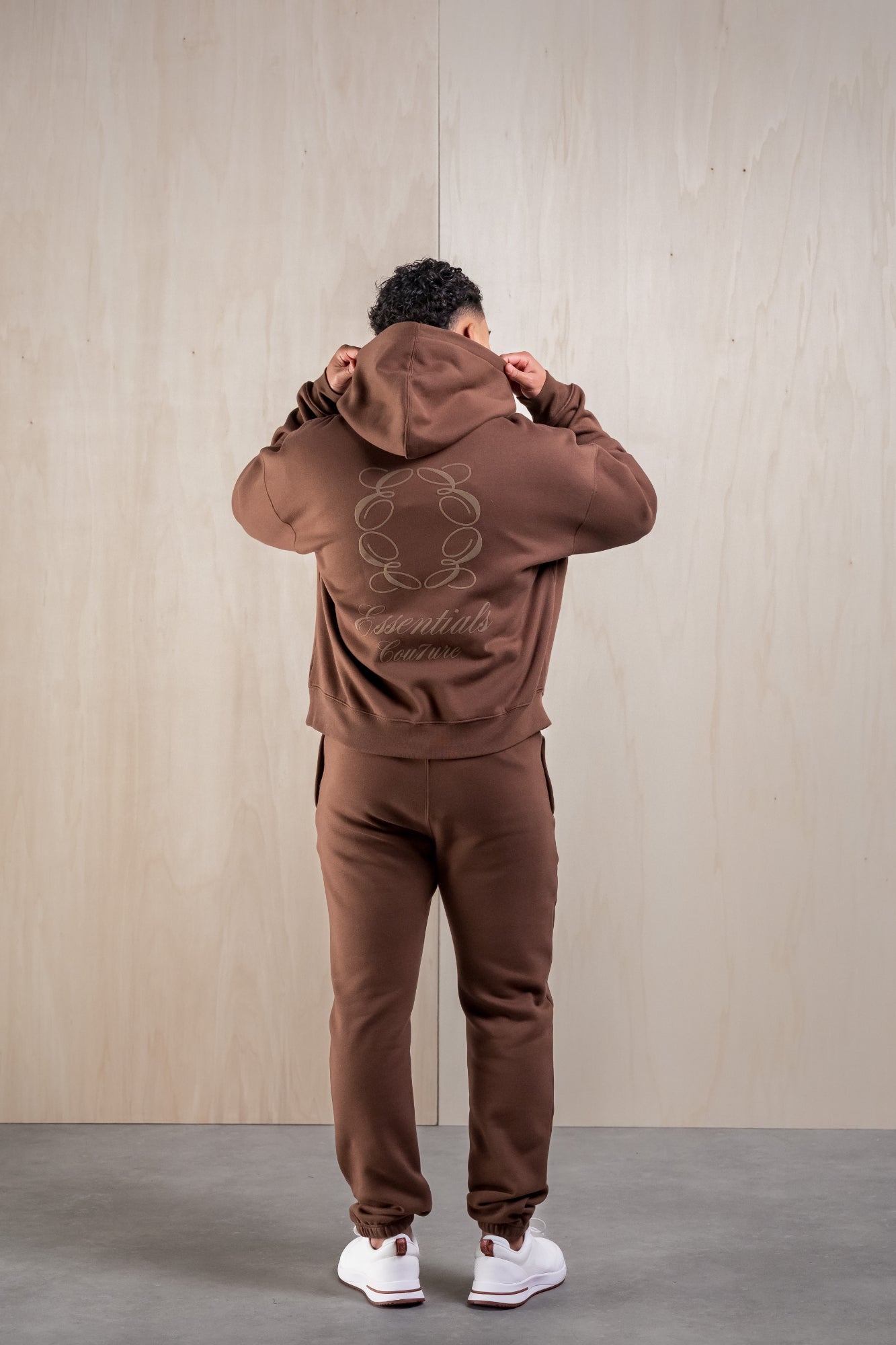 CLASSIC TRACKSUIT - CHOCOLATE