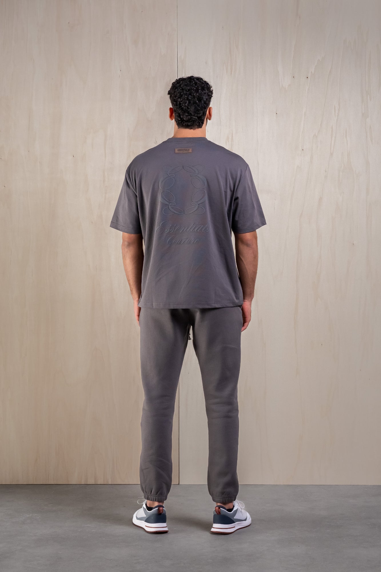 CLASSIC LOGO SHIRT - DARK GREY