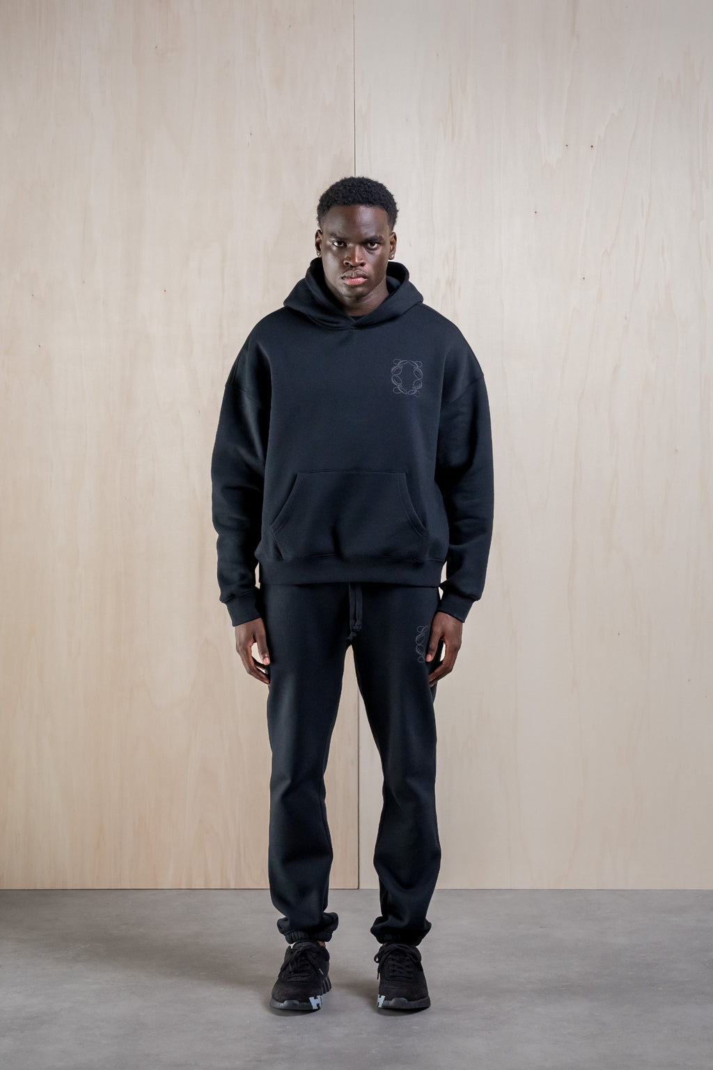 CLASSIC TRACKSUIT - BLACK
