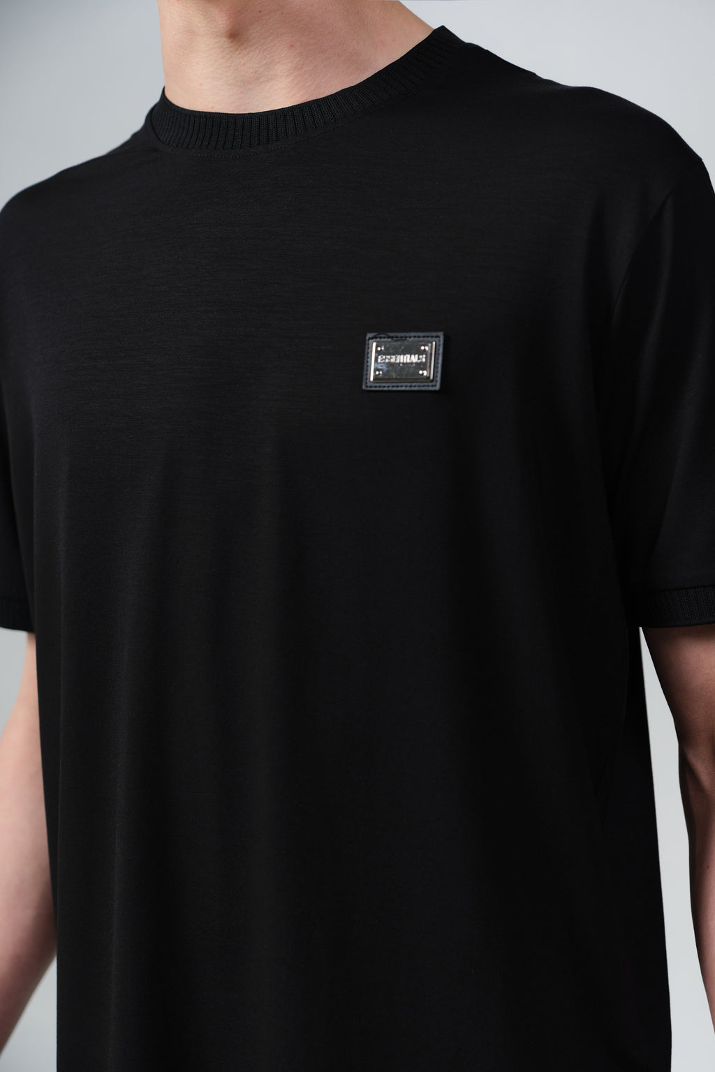 BASIC PLATE SHIRT