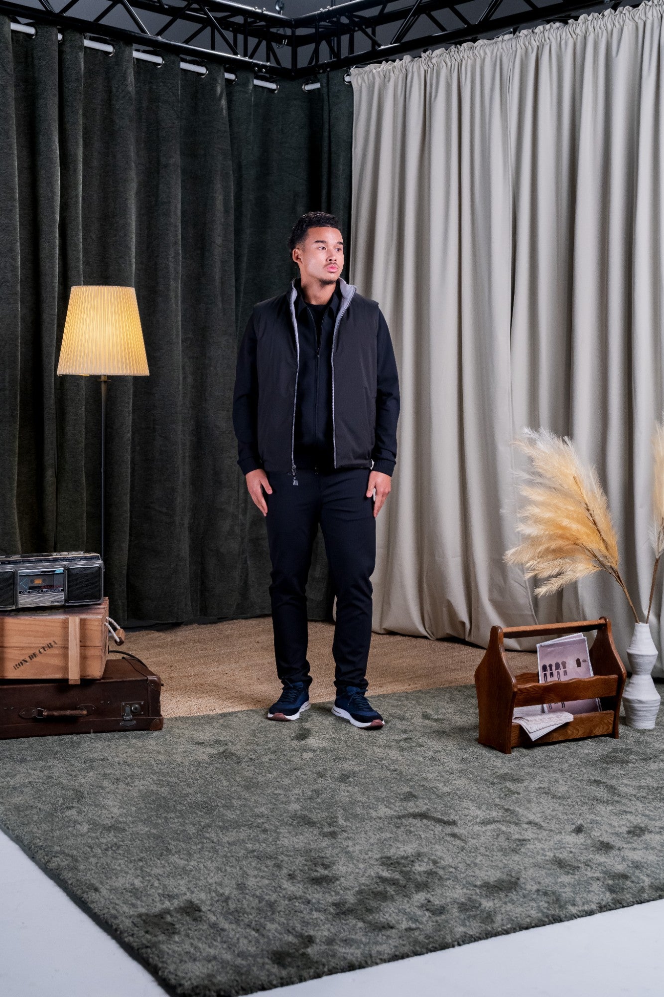 REFLECTION BODY WARMER - BLACK/GRAY